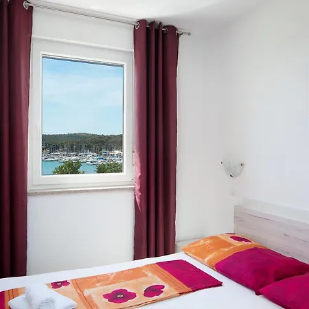 Mirna Luka Penzion 3*