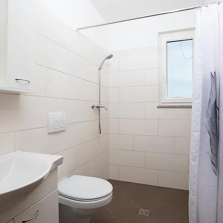Mirna Luka Guest house 3*