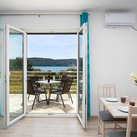 Mirna Luka Guest house 3*