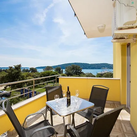 Mirna Luka Guest house 3*